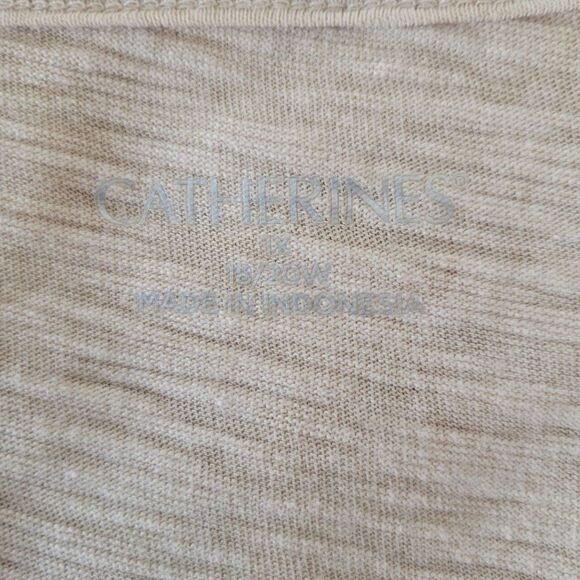 Catherines Embroidered V-Neck Top (Size 1X) - Picture 5 of 8